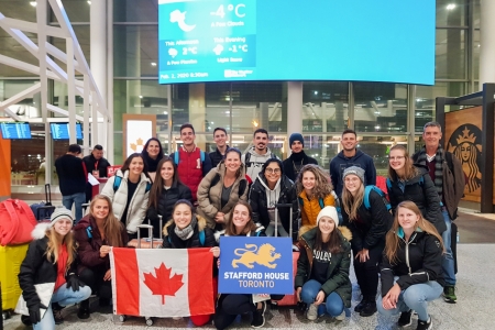 Grupo da Univates est no Canad para estudar ingls
