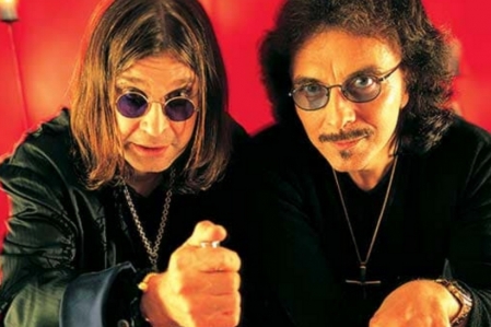 Ozzy Osbourne e Tony Iommi se apresentam juntos depois de 5 anos