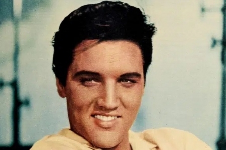 Elvis: filme gera interesse de guitarristas em aprender msicas do cantor