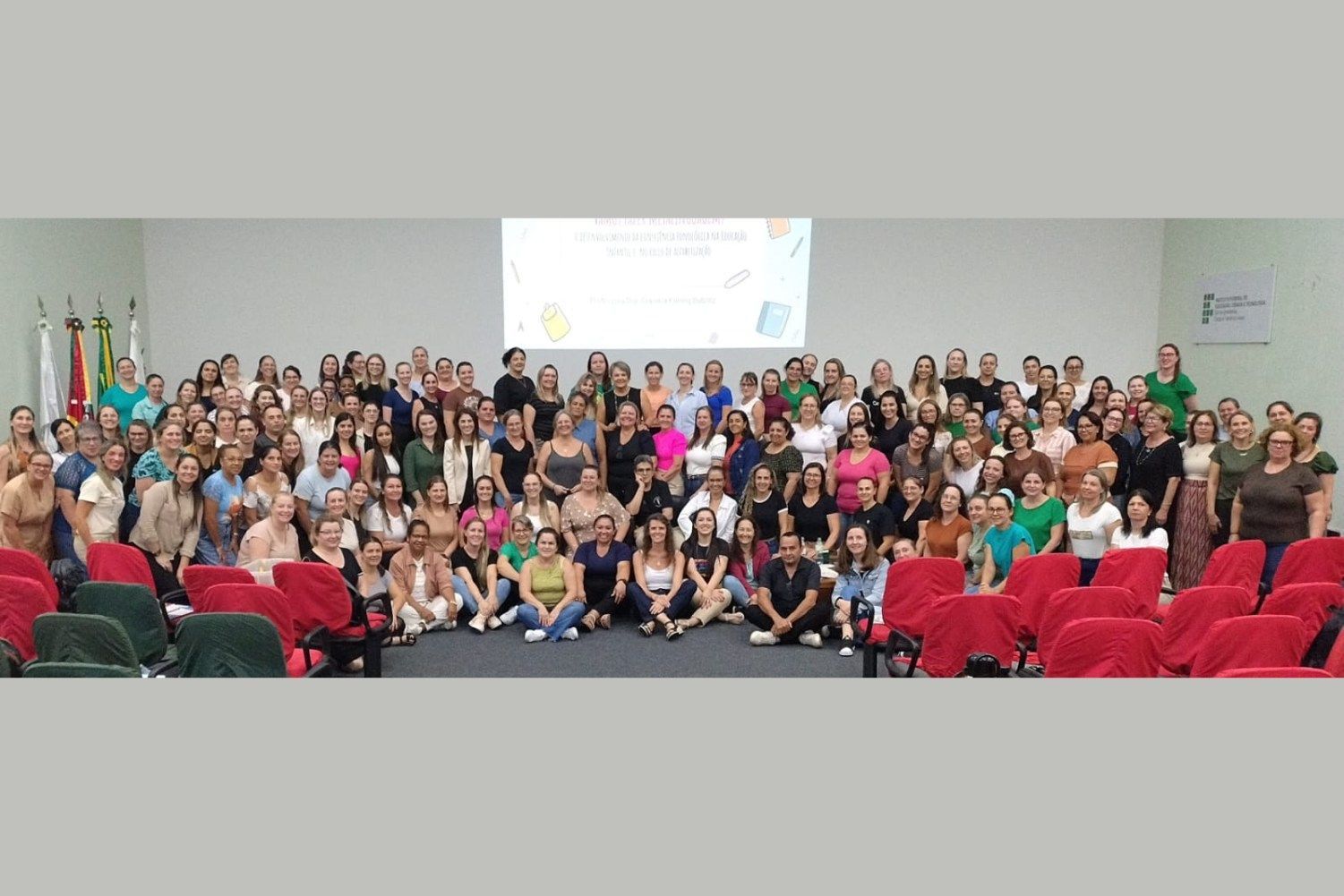 Univates promove formação continuada para professores da rede municipal de Venâncio Aires com foco em alfabetização, computação e práticas pedagógicas