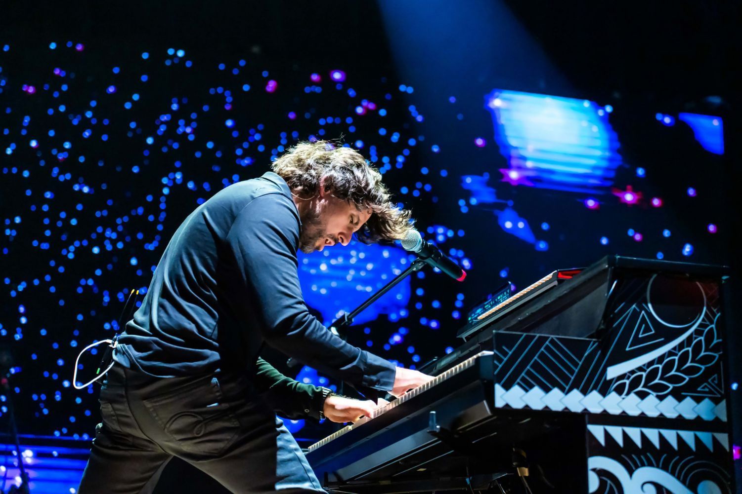 Dois shows em uma única noite: pianista Gláucio Cristelo e Banda 14 Bis se apresentam no Teatro Univates em 29 de maio