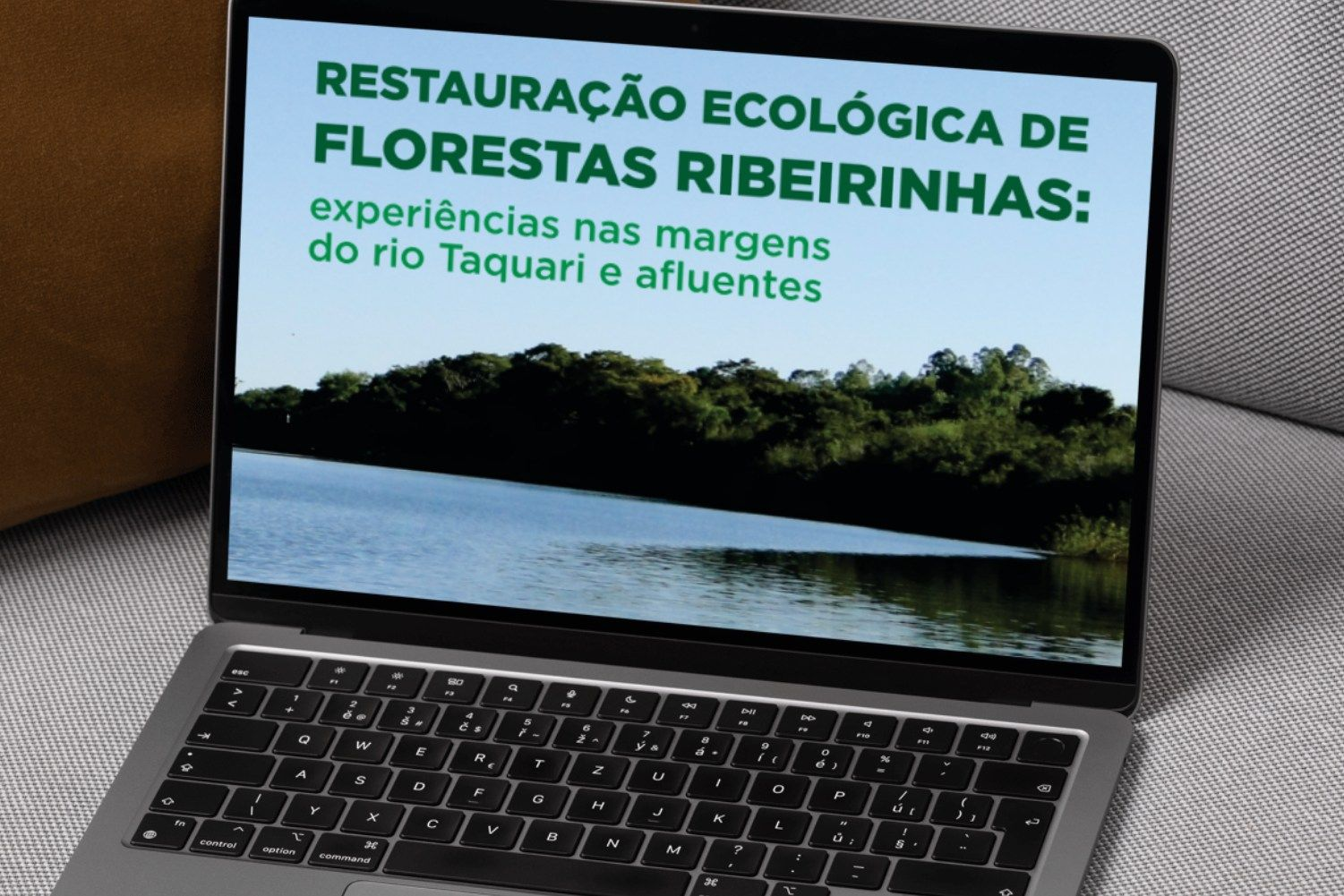 Livro reúne estudos e experiências sobre restauração de florestas ribeirinhas nas margens do rio Taquari