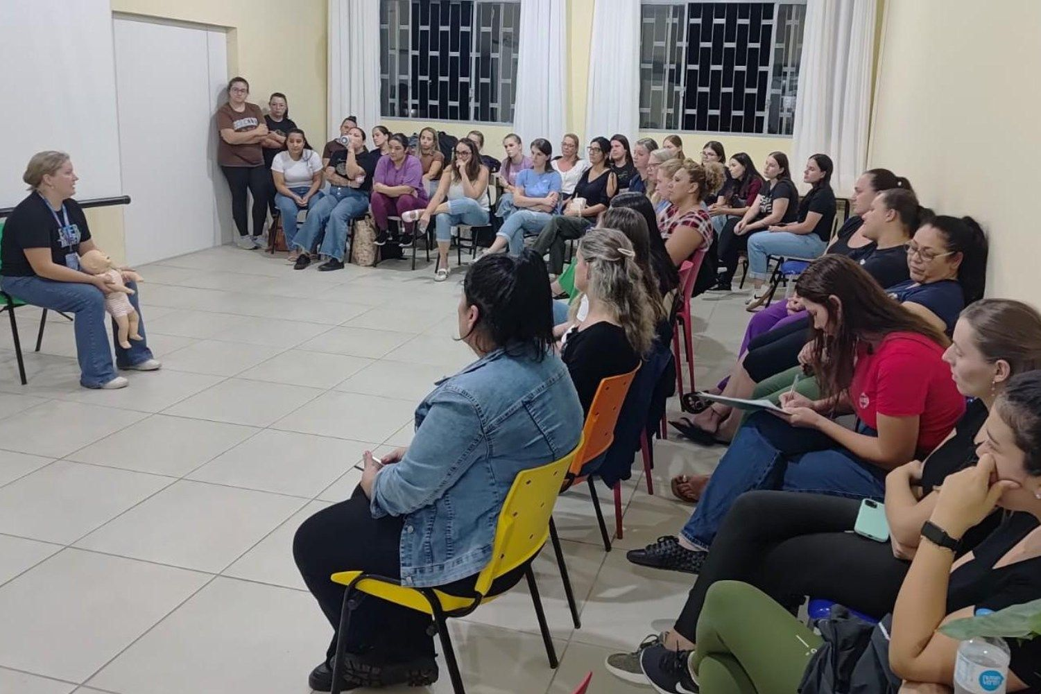 Oficina prática promove orientações sobre a aplicação da Lei Lucas em Arroio do Meio