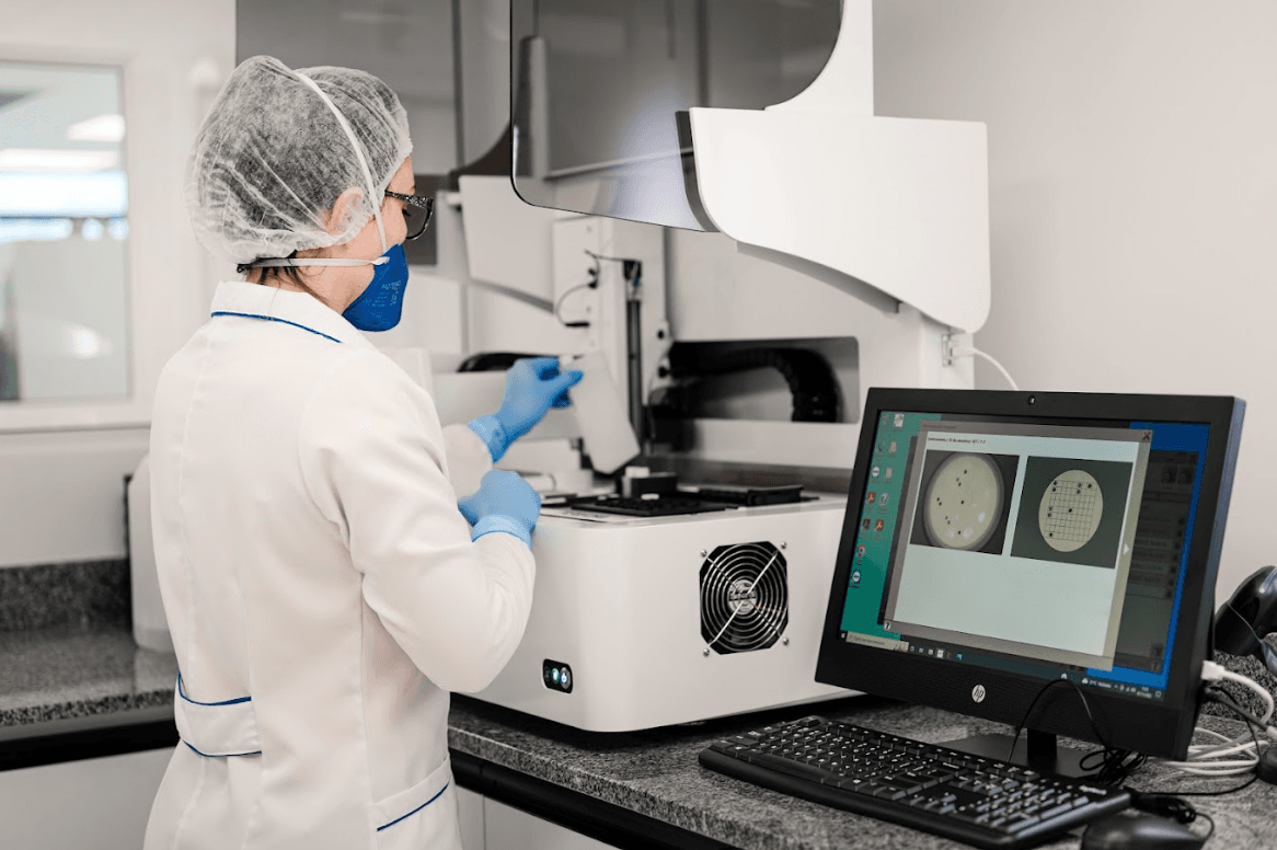 Com novo equipamento, Laboratório Univates garante mais agilidade na realização de exames de HPV
