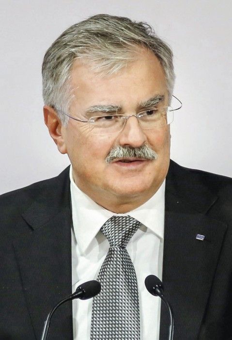 Stefan Laufer