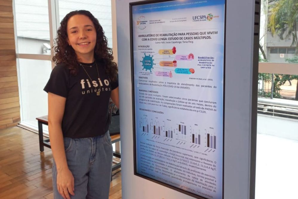 Luana representou a Univates no 3º Congresso UFCSPA.