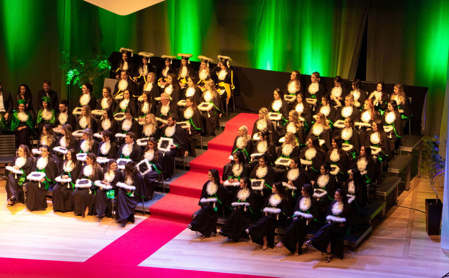 Colao de Grau dos cursos da rea de Cincias Exatas e Engenharias (CEE2) - 2025B