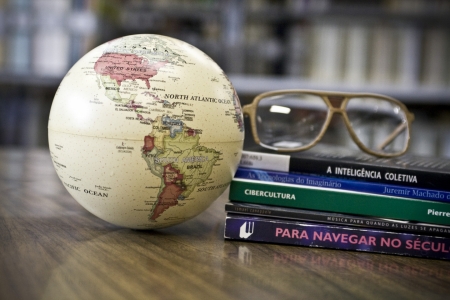 Oportunidades para jornalistas e relaes pblicas