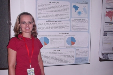 Diplomada e mestranda da Univates apresenta trabalhos em Cuba