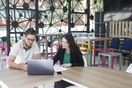 Cursos de especializao da Univates recebem inscries