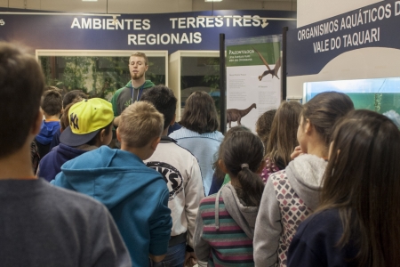 MCN organiza atividades em aluso  semana da criana