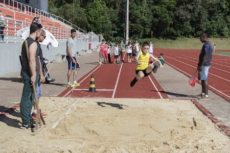 AAVA conquista 3� lugar geral no estadual de atletismo sub 12