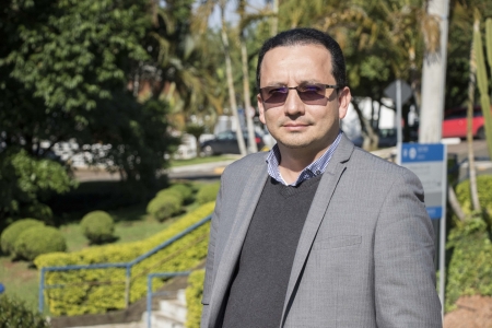 PPGEnsino recebe doutorando colombiano