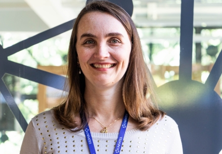 Professora da Univates pesquisa aplicao das normas internacionais de contabilidade