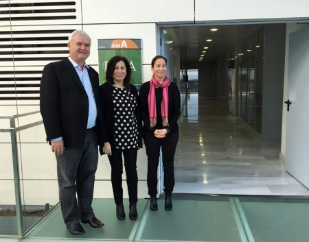 Reitor visita parque na Espanha para conhecer modelo de gesto e pesquisa de negcios