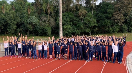 Projeto de Atletismo da Univates realiza encontro com estudantes de escola de Lajeado