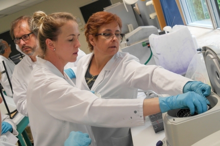 Professora do PPGSAS participa de curso na Frana