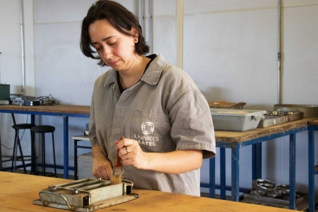 Pesquisa de estudante prope aplicao de microrganismo encapsulado para solucionar fissuras no concreto