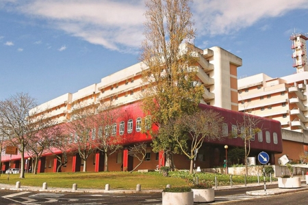 Curso de Medicina proporciona estgio em Portugal