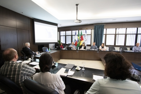 Professores de universidade sueca visitam a Univates