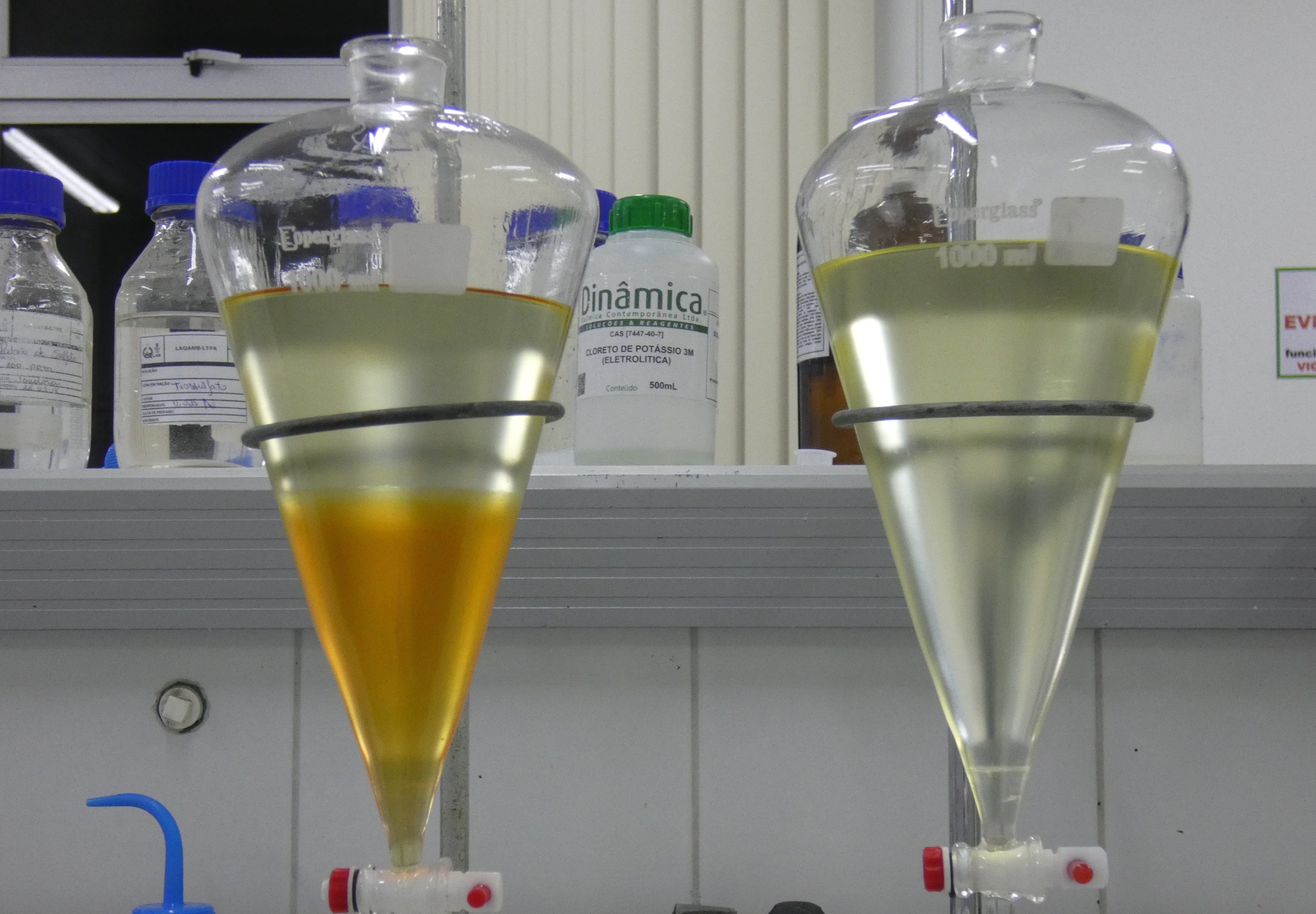 Experimentos em laborat�rio