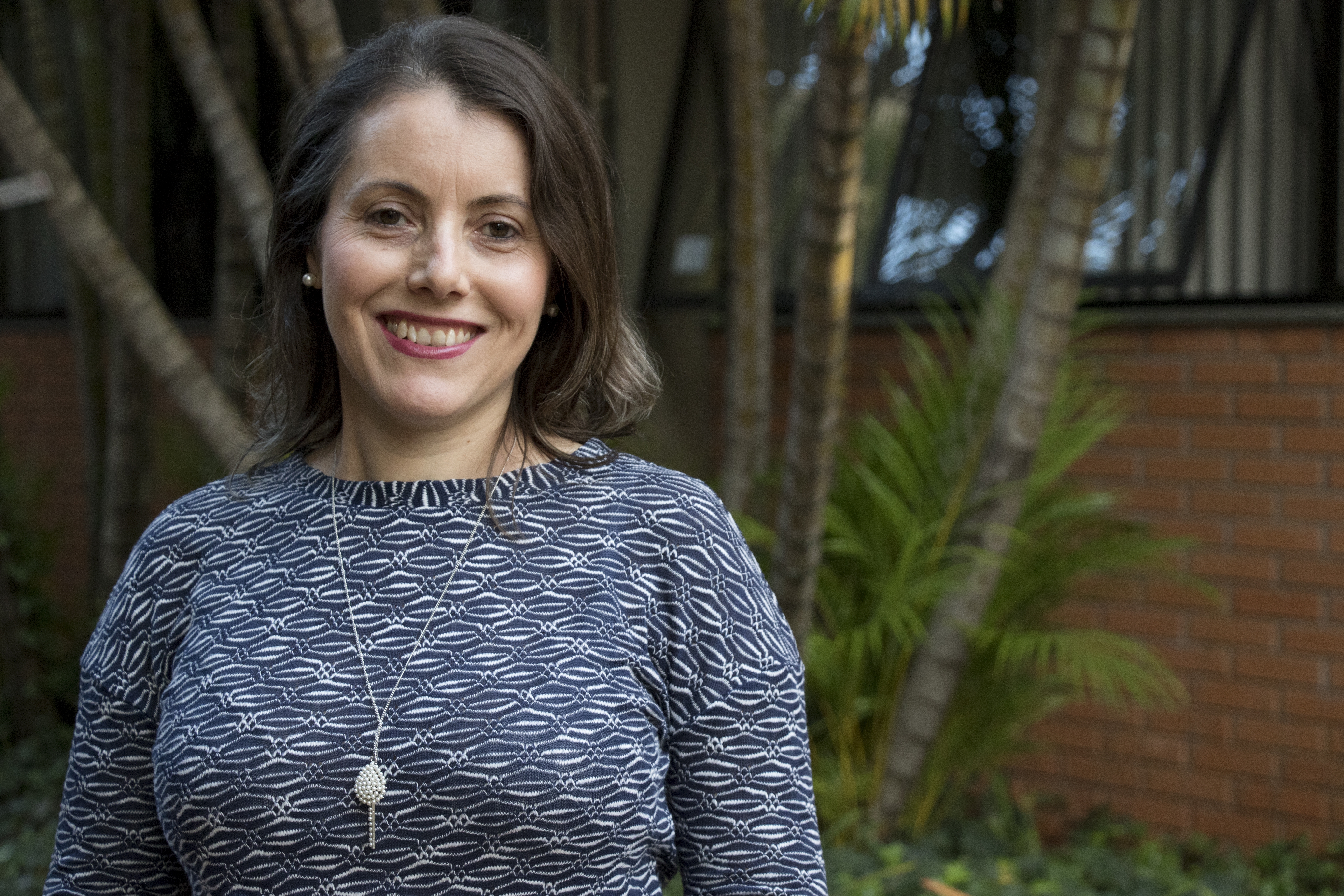 Professora Claucia Fernanda Volken de Souza