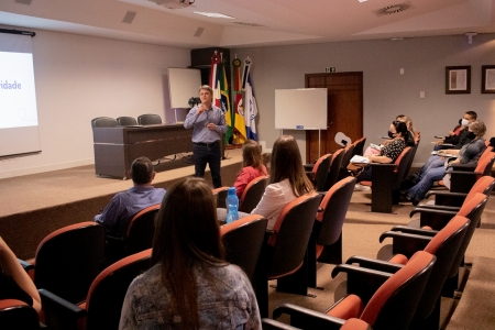 Fundao Univates: iniciam as atividades do APS de Arroio do Meio