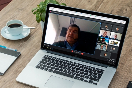 Professor da Universidade de Rostock, da Alemanha, palestra no PPGAD