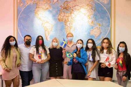 Aps trs semestres, Univates recepciona novos intercambistas no campus, em Lajeado