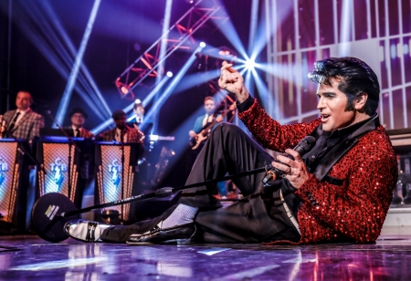 Teatro Univates abre agenda de 2023 com apresentao em tributo a Elvis Presley