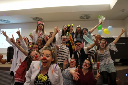 Dez novos clowns s�o graduados em cerim�nia na Univates