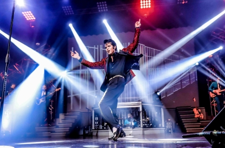 Programao diversa integra a agenda do Teatro Univates para o semestre - confira todas as atraes