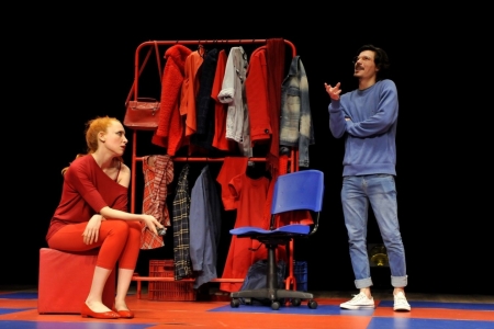 Pea Terapia de Casal: Uma Comdia em Crise chega ao palco do Teatro Univates em 24 de novembro