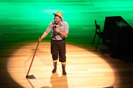 Badin, o Colono, sobe ao palco do Teatro Univates em 26 de novembro