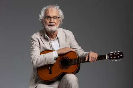 Circuito Sesc de Msica traz o cantor paulista Renato Teixeira ao palco do Teatro Univates no dia 24 de setembro