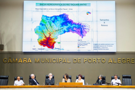 Univates participa de debate na Cmara de Vereadores de Porto Alegre sobre desassoreamento do Guaba e preveno de enchentes