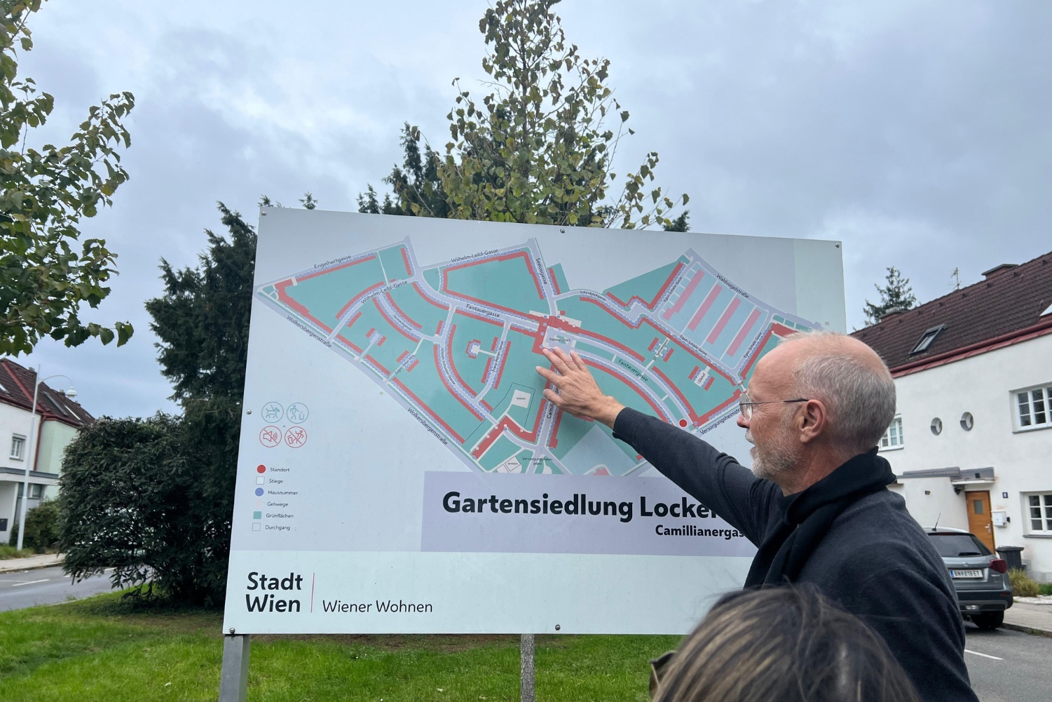 Professor Markus explicando em Viena