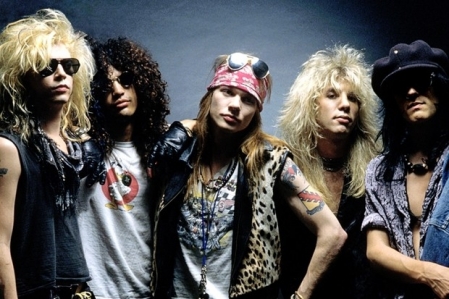 Fãs do Guns N’ Roses ganham data comemorativa por lei em cidade de MG