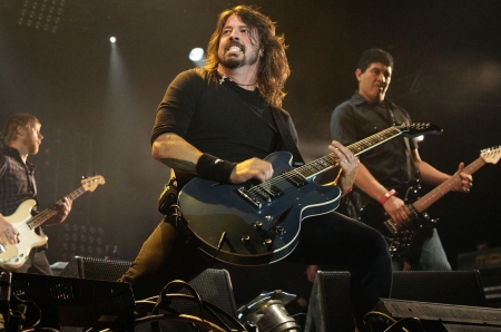 Fim do hiato: Foo Fighters confirma show em 2017 e deve entrar em turn