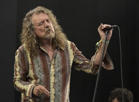 Robert Plant solta estrondosa nova msica; oua Bones of Saints