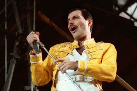 Em 1976, Queen fazia show gratuito para 150 mil pessoas em Londres