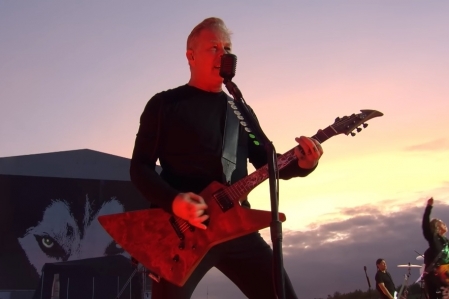 Metallica lana vdeo de Enter Sandman ao vivo no festival Copenhell