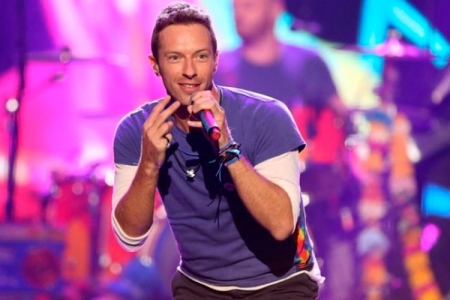 Coldplay divulga vídeo de sua loja que dá apoio à caridade internacional
