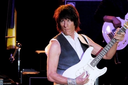 Guitarrista Jeff Beck morre aos 78 anos