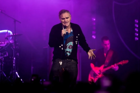 Morrissey adia shows no Brasil após diagnóstico de dengue 