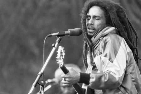 Conhea a msica perdida de Bob Marley lanada 42 anos aps sua morte