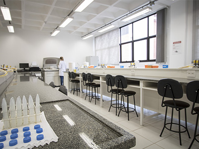 Foto do Laboratrio de Bioqumica, Imunologia e Toxicologia