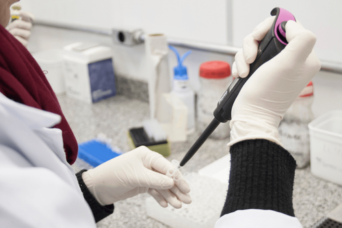 Univates recebe da empresa QuatroG Biotecnologia doa��o de reagente mais seguro e sustent�vel para Laborat�rio de Biologia Molecular