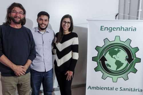 Laborat�rio de Biorreatores divulga trabalhos em universidades federais