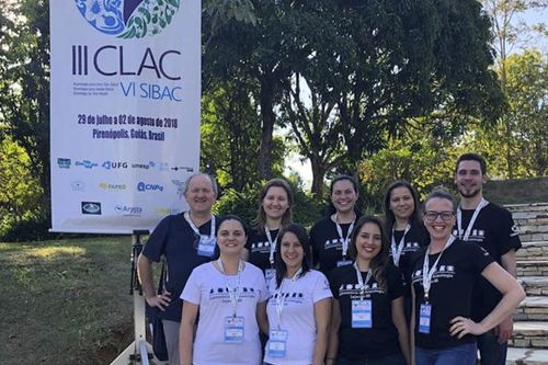 Professor palestra no VI Simp�sio Brasileiro de Acarologia